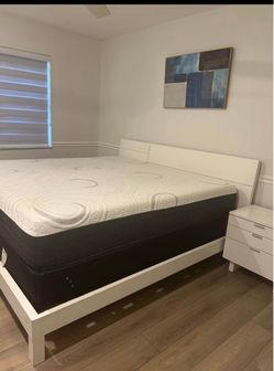 King bed with nightstand and mattress