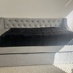 Like-New Velvet Daybed w/ Pull-Out Trundle + Twin Mattress — $400 OBO
