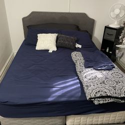 Full Size Bed 