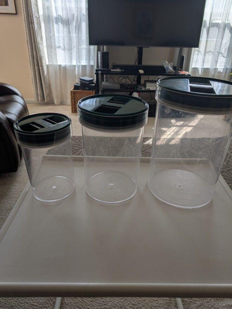 Set Of 3 Clear Storage Containers