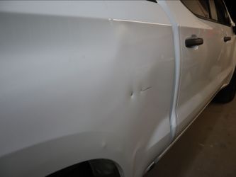 Car painting, Paint Body Shop, frame pulling, dents, scratches, crashed cars, fix cars, paint cars, painting, paint shop, damages, repair all damages,