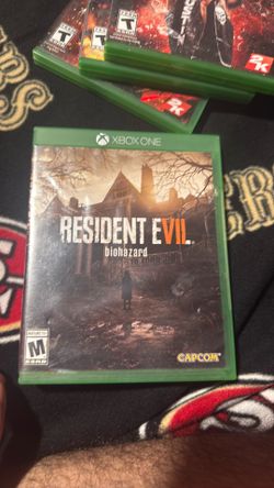 4 xbox games for sell, $40 for 4 games. price could be negotiated