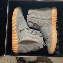 Yeezy 750 Sz10.5