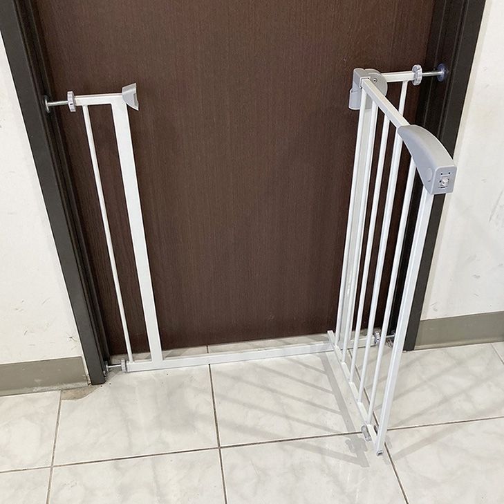 (Brand New) $35 Baby Gate 30-inch Tall for 29-32 inches Wide Doorways Stairs, Walk Thru Metal Pet Dog Safety Fence