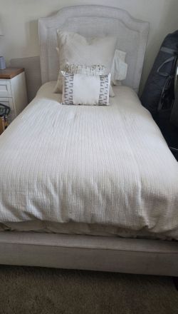 Macy's Twin Bed with Headboard