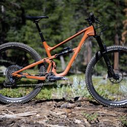 Revel Rascal GX Complete Mountain Bike 2022 L, Sedona Red	