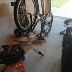 Schwinn Men Bech Cruiser (read Description)