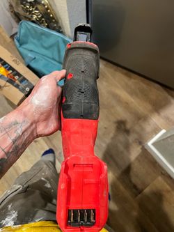 Reciprocating saw