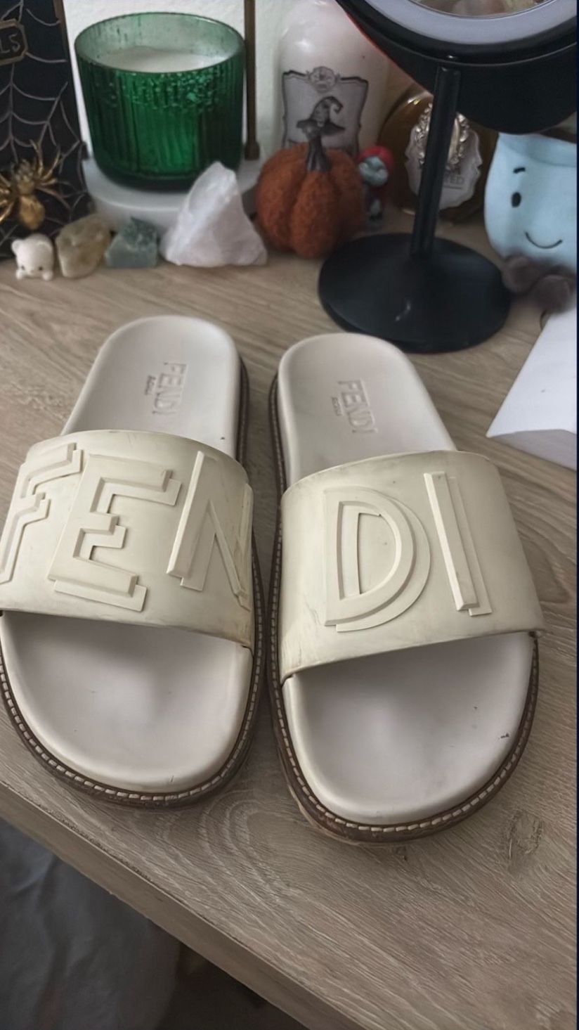 Fendi Coach Micheal Kors 