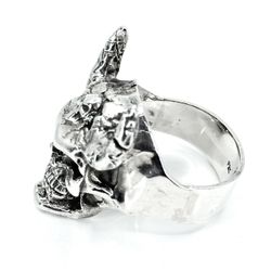 925 Sterling Silver Horned Skull Ring