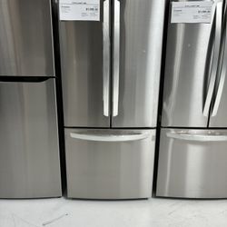 LG LFCS22520S 22 cu. ft. French Door Refrigerator At $866 Off MSRP!