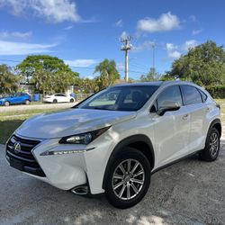 2017 Lexus NX 200t