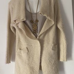 Cardigan Sweater  Medium/Large 