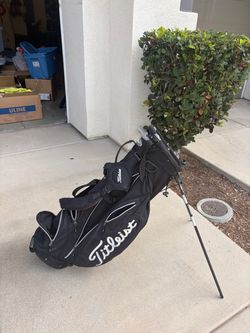 Titleist Black Stand Golf Bag