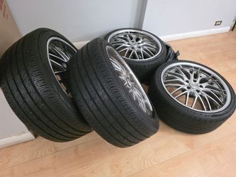 Set of 4 - LEXUS 19" Chrome Wheels with Low Profile Tires