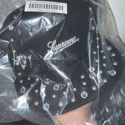 Supreme X b.b. Simon