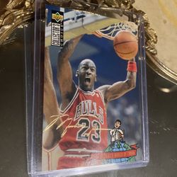 Michael Jordan Rare Gold Signature Parallel
