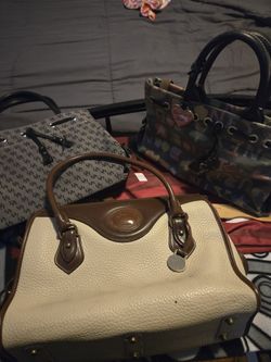 Dooney And BOURKE PURSE LOT