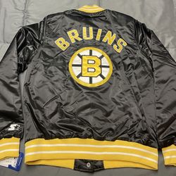 Women’s Boston Bruins Starter Jacket - Size Small