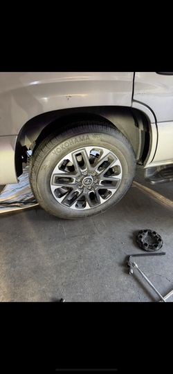 2024 Toyota Tundra Rines Y Yantas Como Nuebas Tanbie. Le Quedan Alas Chevis Tahoe 2005