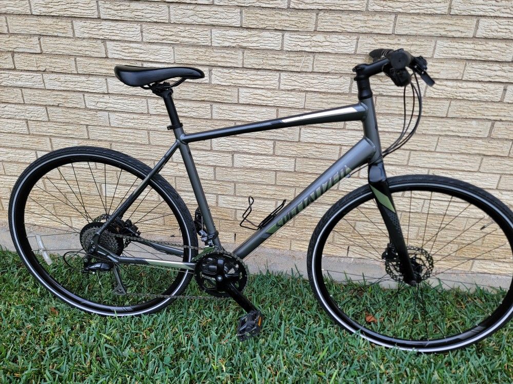 Specialized Sirrus Bike 