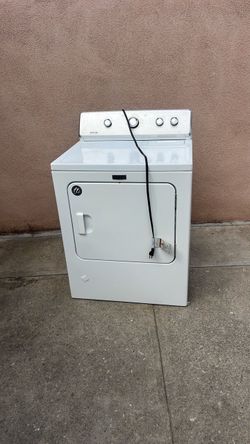 Selling Dryer Maytag