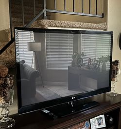 LG 50” TV