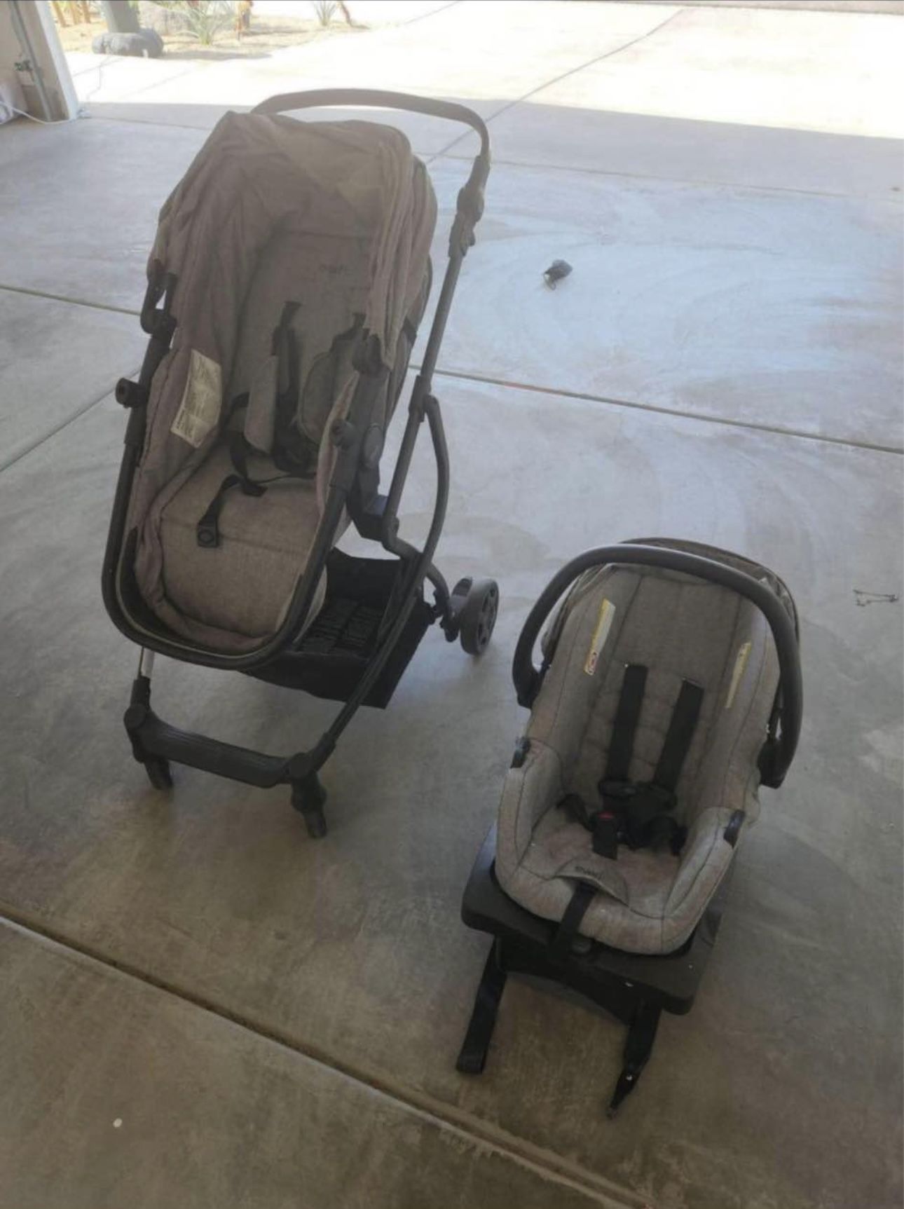 Baby Stroller And Car Seat 