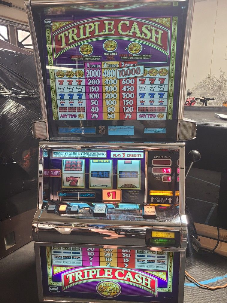 IGT Triple Cash Slot Machine