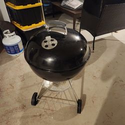 Weber Smokey Joe with cover