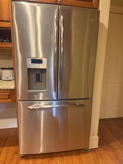 GE Refrigerator
