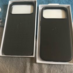 Black iPhone 17 Pro Mac Techwoven And Leather Case 