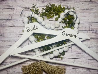 Custom Personized Hanger Set