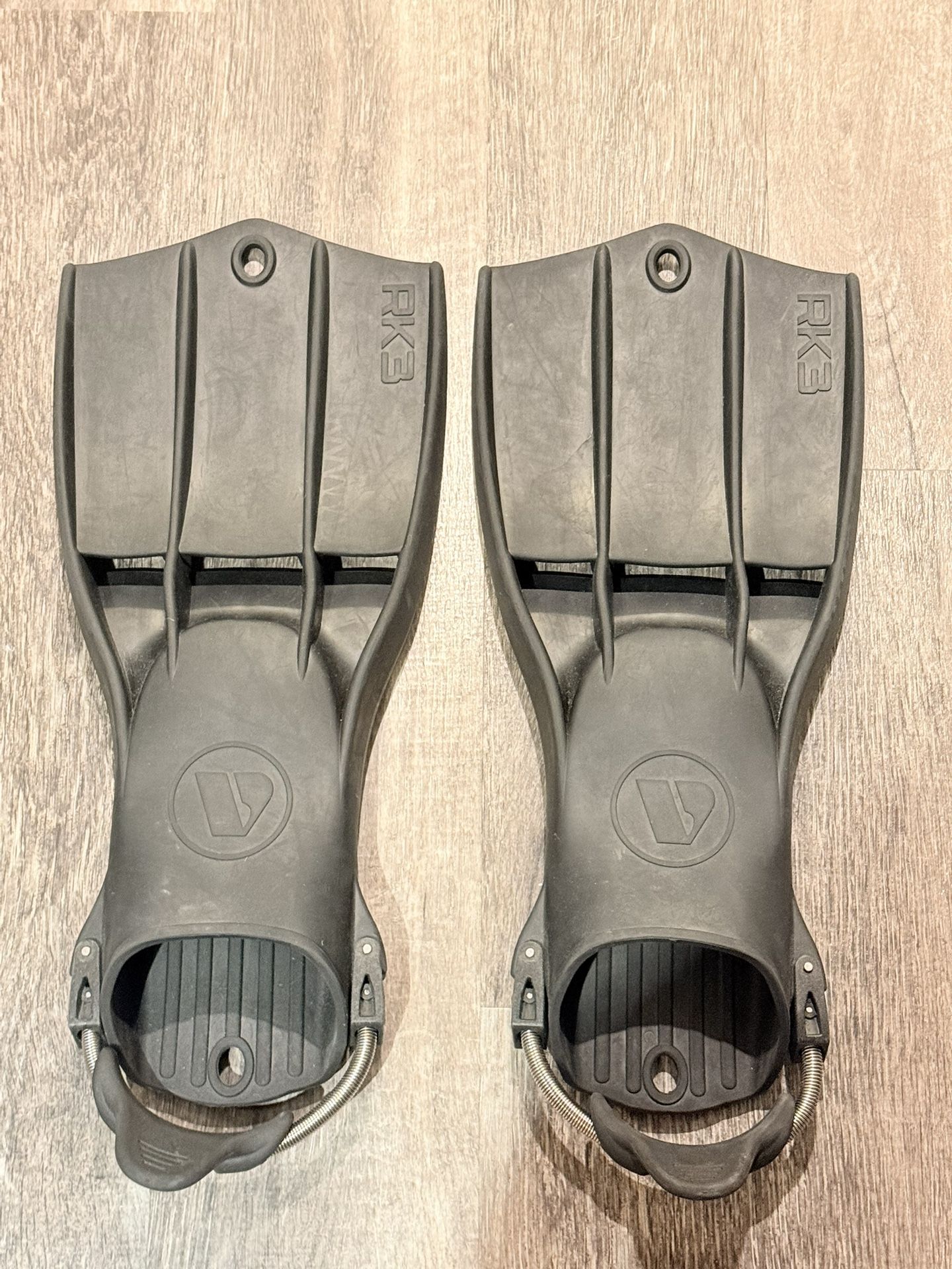 Apeks RK3 Fins (Large Black)