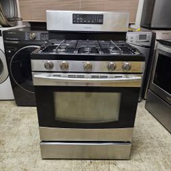 Samsung Has Stove 5 Burners 