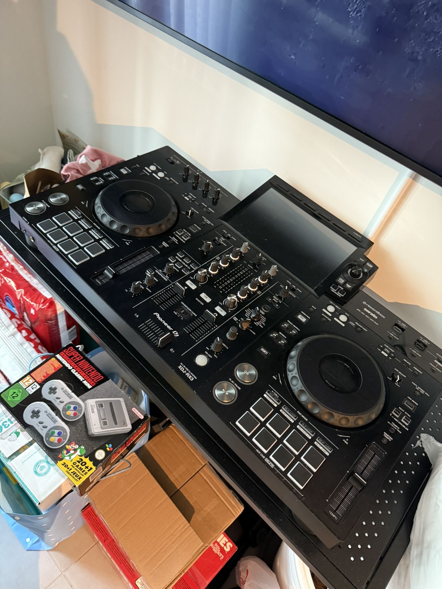 DJ Performance Bundle – Pioneer XDJ-RX3 + KRK Rokit 7 G4 + Stands + Accessories