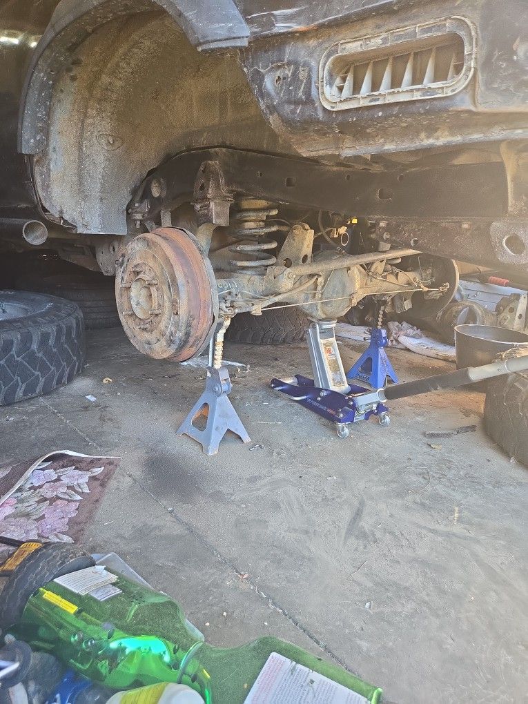 97 4runner Non Elocker Rear Axle Whole Assembly