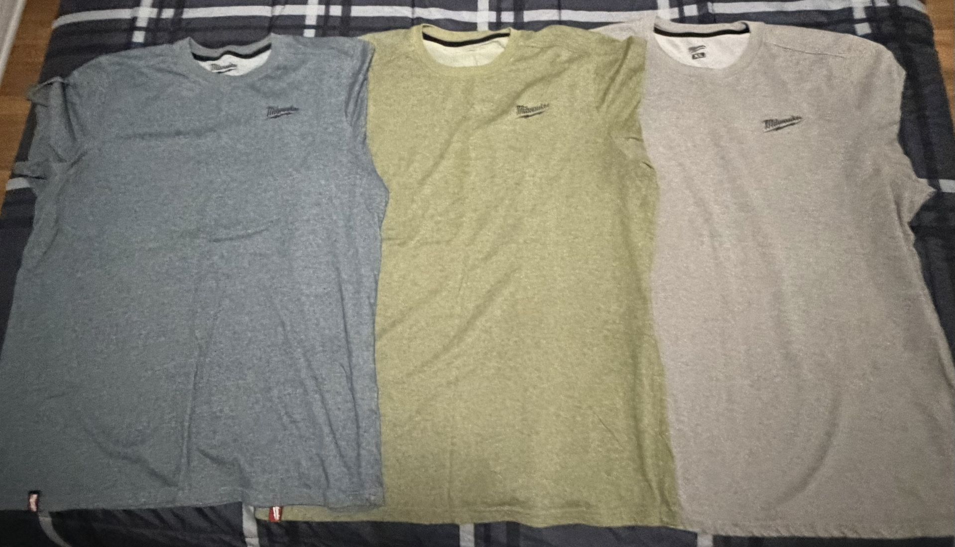 Milwaukee XL Shirts (3 Shirts)