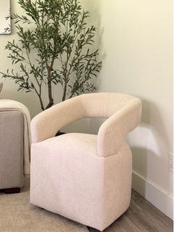 Brand New Accent Chair