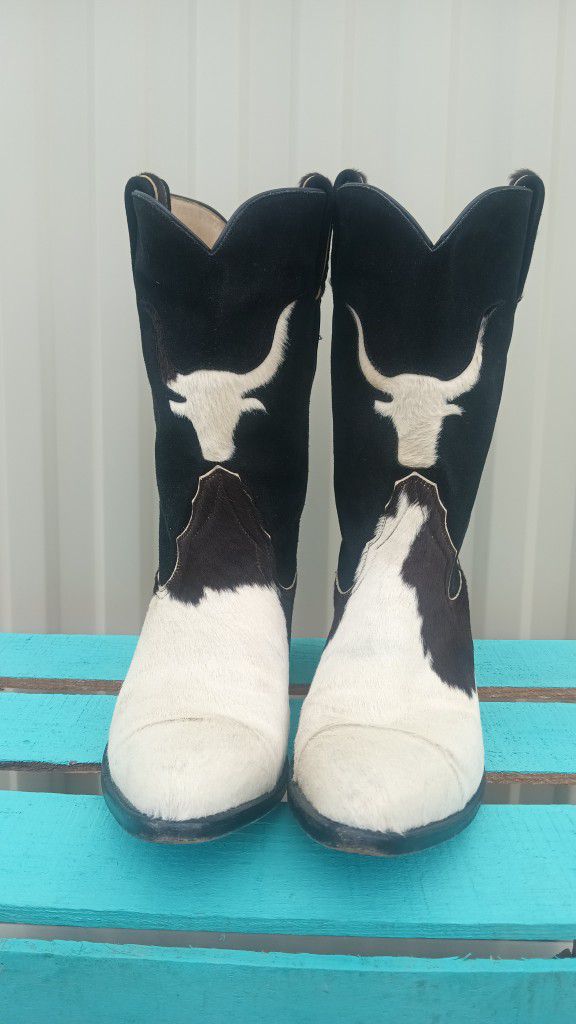 Vintage Larry Mahan Cow Hide Women Cowboy Boots 9.B