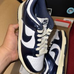 Nike Dunk Vintage Navy 