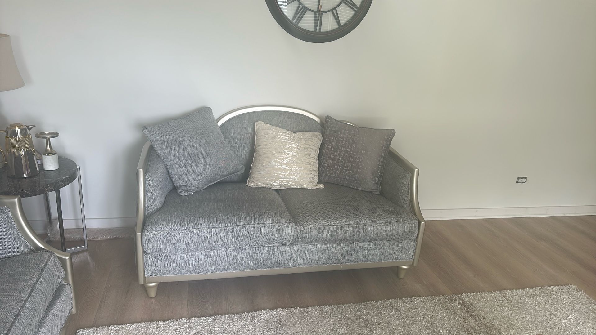 2 Sofa