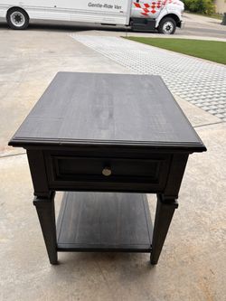 Side /End Table