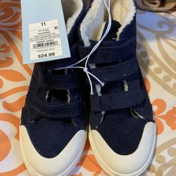 Boots (New) Sells For $24.99 Selling For $15.00