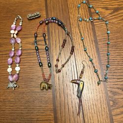 LOT Necklace Necklaces and 1 Earring ALL FOR 
