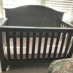 Soho Baby Chandler 4 In 1 Convertible Crib