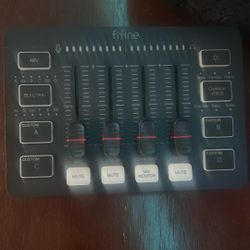 Fifine Soundboard 