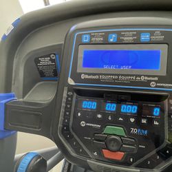 Horizon Treadmill Folds Up Works Great