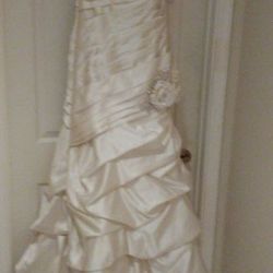 Private label by G Wedding gown