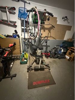 Bow Flex Weight Machine